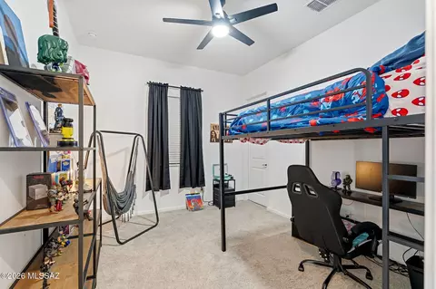 Bedroom - 12866 E Tortoise Pointe Dr, Vail, AZ 85641 photo 6 of 9