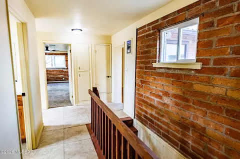 Entry Way - 1807 E Kimzey Rd, Willcox, AZ 85643 photo 2 of 2