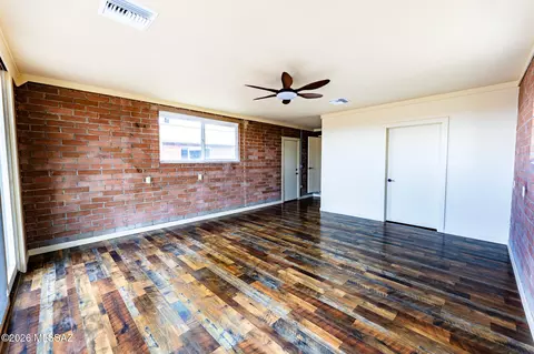 Living - 1807 E Kimzey Rd, Willcox, AZ 85643 photo 4 of 4