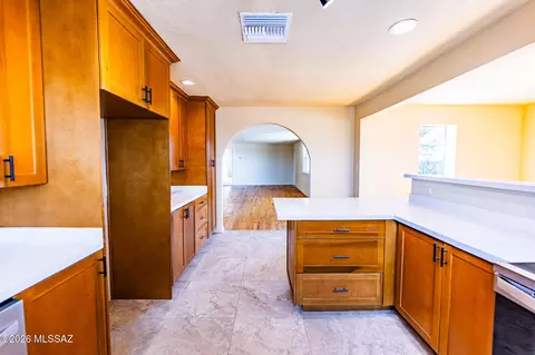 Kitchen - 1807 E Kimzey Rd, Willcox, AZ 85643 photo 7 of 7