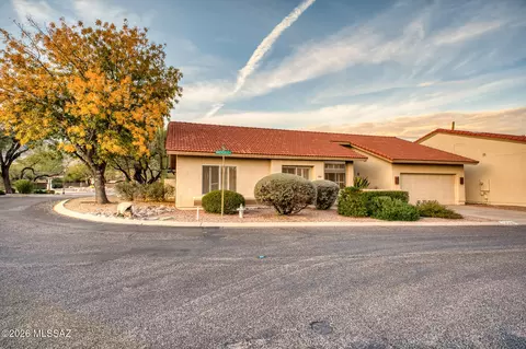 5590 N Waterfield Dr, Tucson, AZ 85750