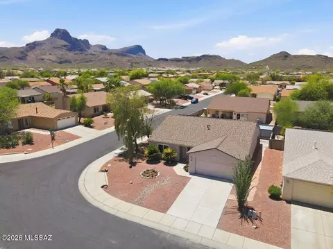 8743 N Silver Moon Way, Tucson, AZ 85743