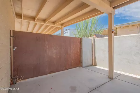 Exterior - 7331 E Brooks Dr, Tucson, AZ 85730 photo 4 of 4