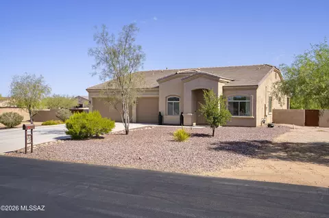 13214 W Finger Aloe St, Tucson, AZ 85743