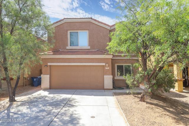 8754 N Mugho Pine Trl, Tucson, AZ 85743