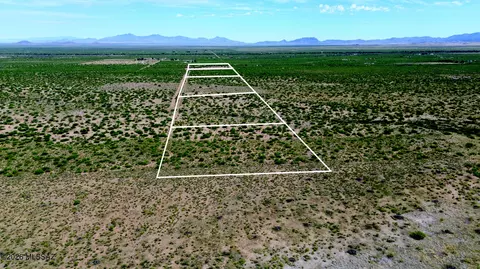 Undisclosed, Pearce, AZ 85625 photo 15