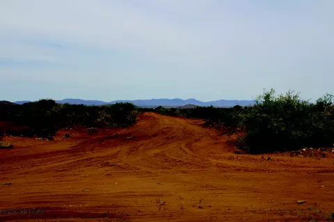 Undisclosed, Pearce, AZ 85625 photo 16