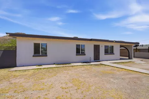1738 W Pueblo Vista Blvd, Tucson, AZ 85713
