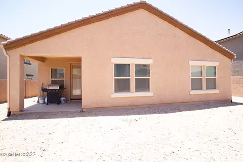 Exterior - 10032 N Smooth Agave Loop, Marana, AZ 85653 photo 3 of 6