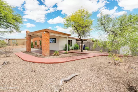 9500 E 33rd St, Tucson, AZ 85710