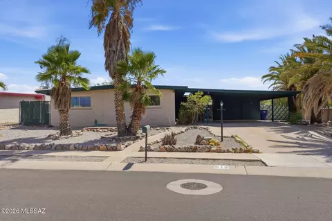618 S Staunton Dr, Tucson, AZ 85710