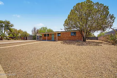 6918 E Kingston Dr, Tucson, AZ 85710