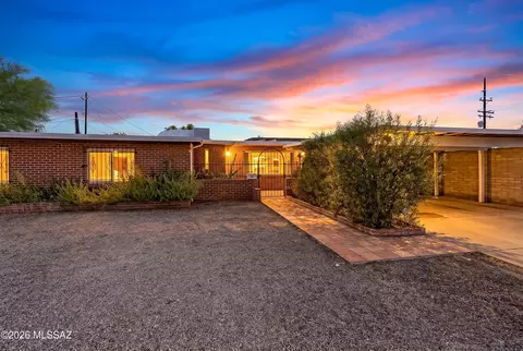 4934 E Glenn St, Tucson, AZ 85712