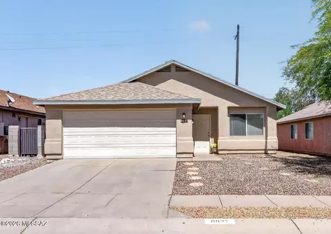 8837 S Desert Rainbow Dr, Tucson, AZ 85747
