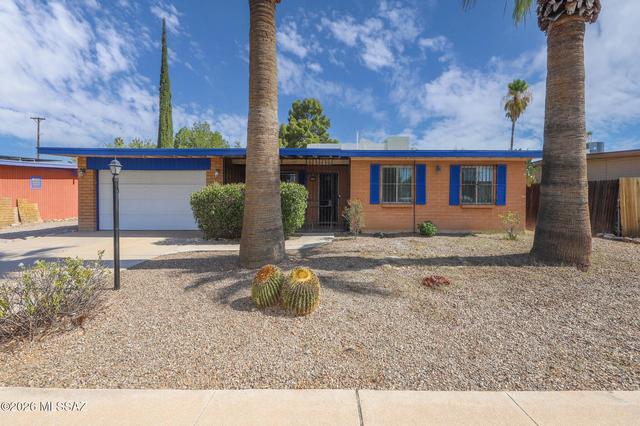 7509 E 42nd St, Tucson, AZ 85730