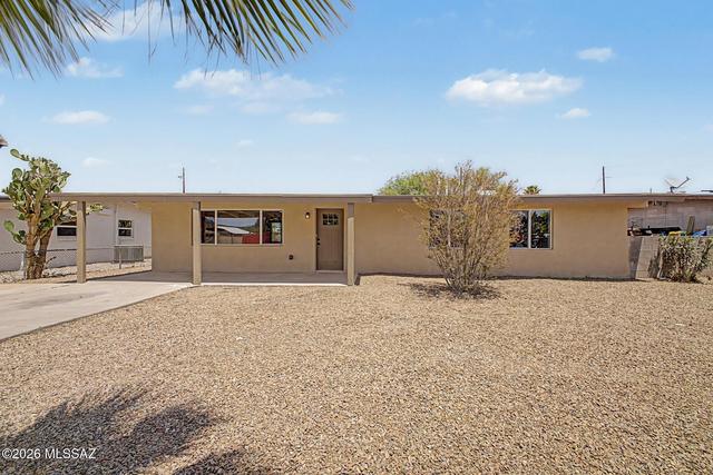 1212 W Fresno St, Tucson, AZ 85745