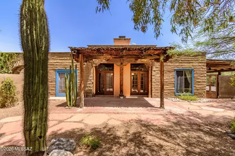 5092 E Fort Lowell Rd, Tucson, AZ 85712