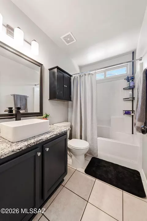 Bath - 8790 E Mountain Spring Dr, Tucson, AZ 85747 photo 4 of 4