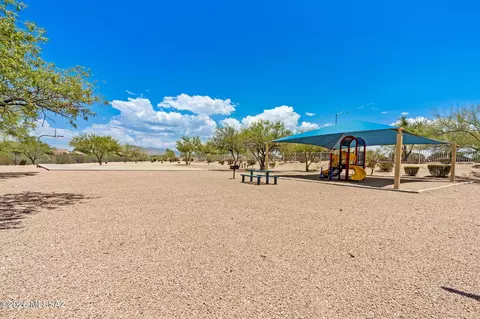 View/Area - 8790 E Mountain Spring Dr, Tucson, AZ 85747 photo 2 of 6
