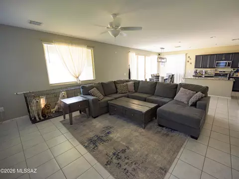Living - 12093 E Ryscott Cir, Vail, AZ 85641 photo 1 of 1