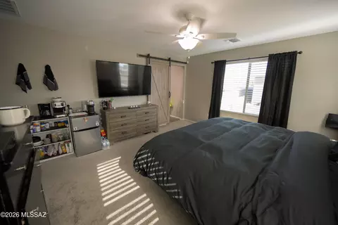 Bedroom - 12093 E Ryscott Cir, Vail, AZ 85641 photo 2 of 7