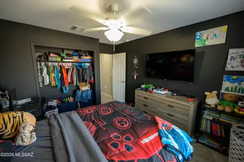 Bedroom - 12093 E Ryscott Cir, Vail, AZ 85641 photo 6 of 7