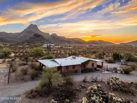 7619 N Artesiano Rd, Tucson, AZ 85743