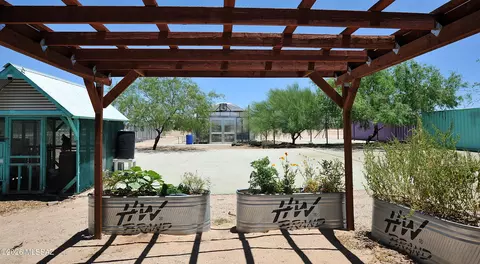 Exterior - 3651 E 33rd St, Tucson, AZ 85713 photo 10 of 12