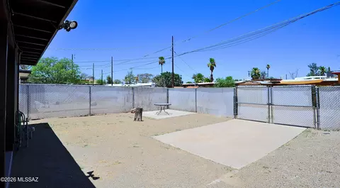 Exterior - 3651 E 33rd St, Tucson, AZ 85713 photo 4 of 12