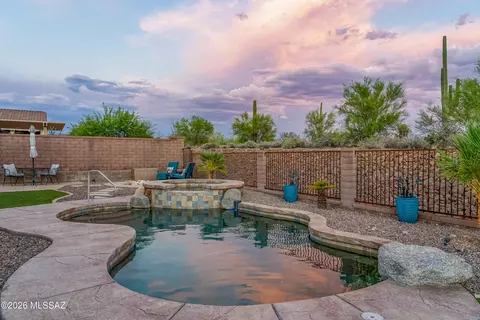 12652 N Fallen Shadows Dr, Marana, AZ 85658