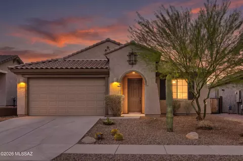 8322 W Spaulding St, Tucson, AZ 85743