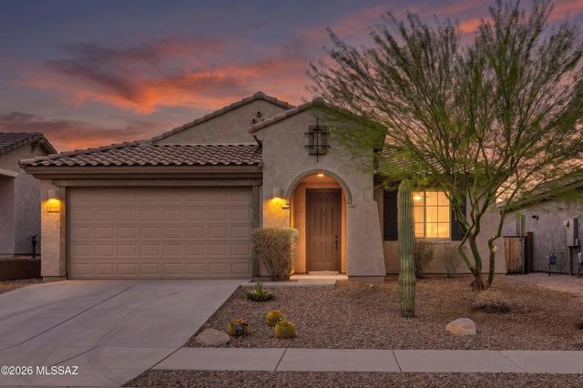 8322 W Spaulding St, Tucson, AZ 85743