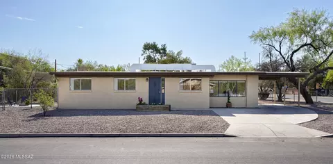 5801 E Bellevue St, Tucson, AZ 85712