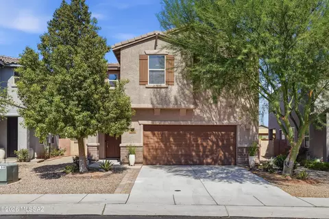 723 N Nestled Hummingbird Ln E, Sahuarita, AZ 85629