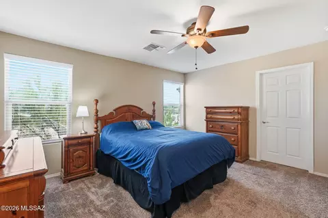 Bedroom - 8855 E Abrams Loop, Tucson, AZ 85710 photo 3 of 5