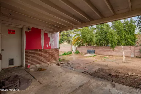 Exterior - 4833 E 23rd St, Tucson, AZ 85711 photo 1 of 5