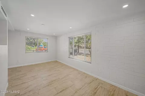 Living - 205 E District St, Tucson, AZ 85714 photo 1 of 3