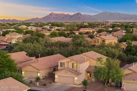 11867 W Fontenelle Dr, Marana, AZ 85653