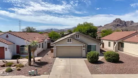 7931 W Mural Hill Dr, Tucson, AZ 85743