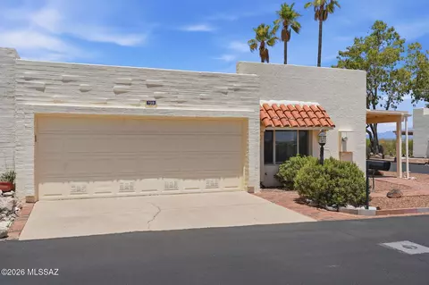 730 W Camino Iturbide, Green Valley, AZ 85622