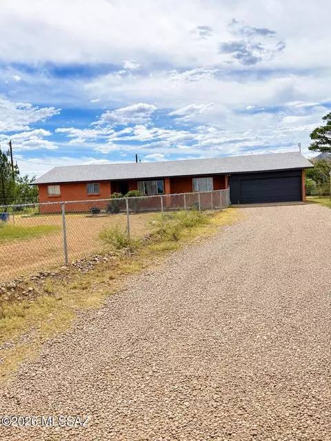 2257 N Appaloosa Pl, Huachuca City, AZ 85616