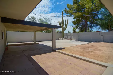 Exterior - 3372 E 29th St, Tucson, AZ 85713 photo 3 of 6