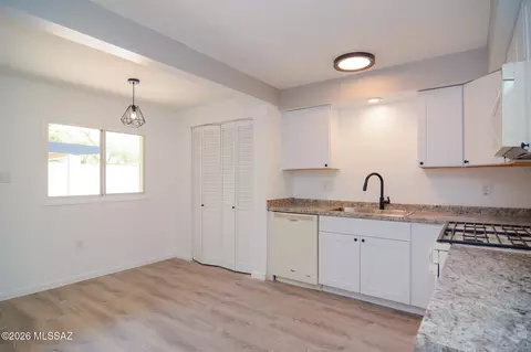 Kitchen - 3372 E 29th St, Tucson, AZ 85713 photo 1 of 2