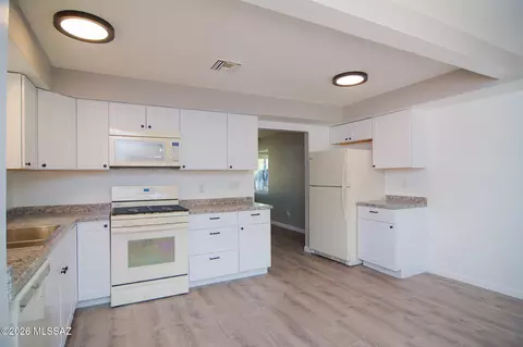 Other - 3372 E 29th St, Tucson, AZ 85713 photo 5 of 10