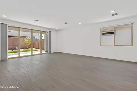 13962 E Lagomorpha Pl, Vail, AZ 85641 photo 4