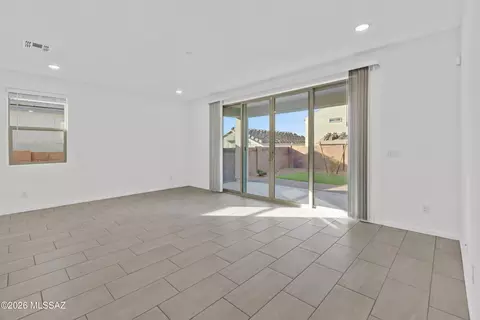 Living - 13969 E Squamata Way, Vail, AZ 85641 photo 3 of 3