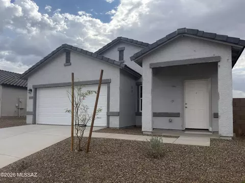 6735 W Star Wash Loop W, Tucson, AZ 85757