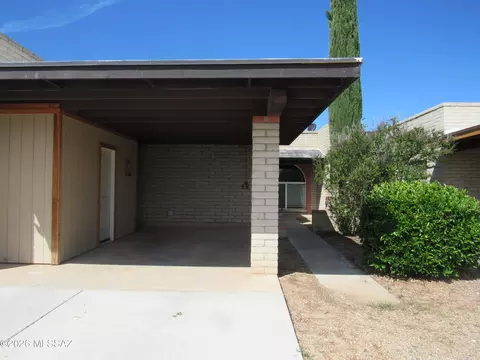 3 Schooner Ct #F, Nogales, AZ 85621