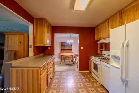 Kitchen - 432 N Cochise Ave, Willcox, AZ 85643 photo 1 of 2