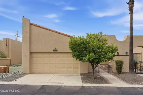 745 W Sunlight Ln, Tucson, AZ 85704